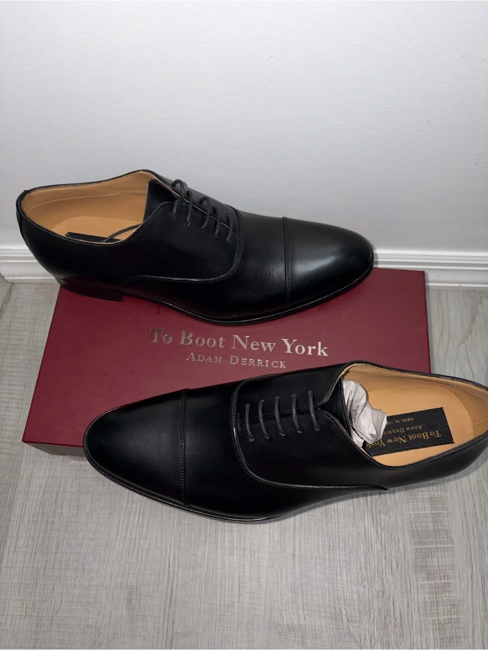 To Boot polished black